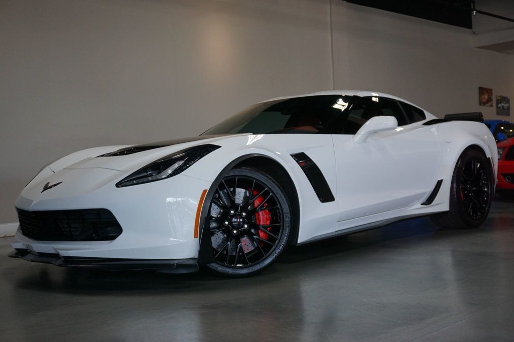 2015 Chevrolet Corvette *Z06 2LZ* *Z07 Performance Package* *7-Speed Manual* - 22855596 - 1