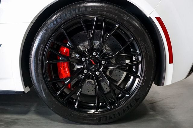 2015 Chevrolet Corvette *Z06 2LZ* *Z07 Performance Package* *7-Speed Manual* - 22855596 - 46