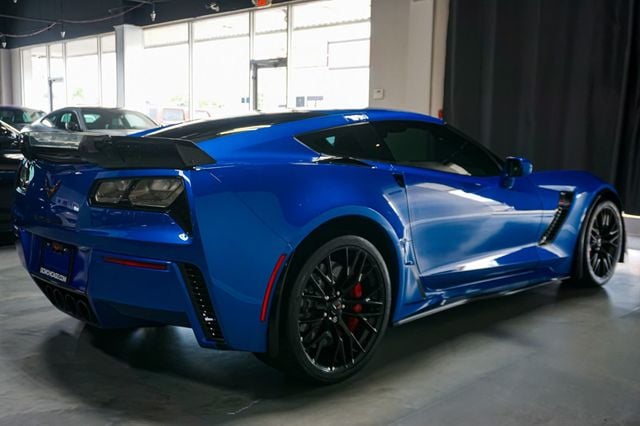 2015 Chevrolet Corvette *Z06 2LZ* *Z07-Performance Pkg* *7-Speed Manual* *Comp-Seats* - 23034877 - 32