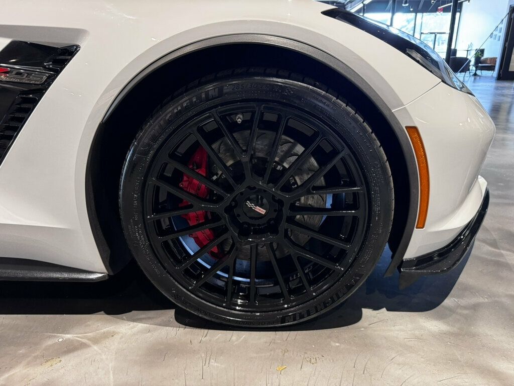 2015 Chevrolet Corvette Z06/3LZ/CarbonGroundEffectsPkg/BlkTop/Bose/HeadsUpDisplay - 23061420 - 26