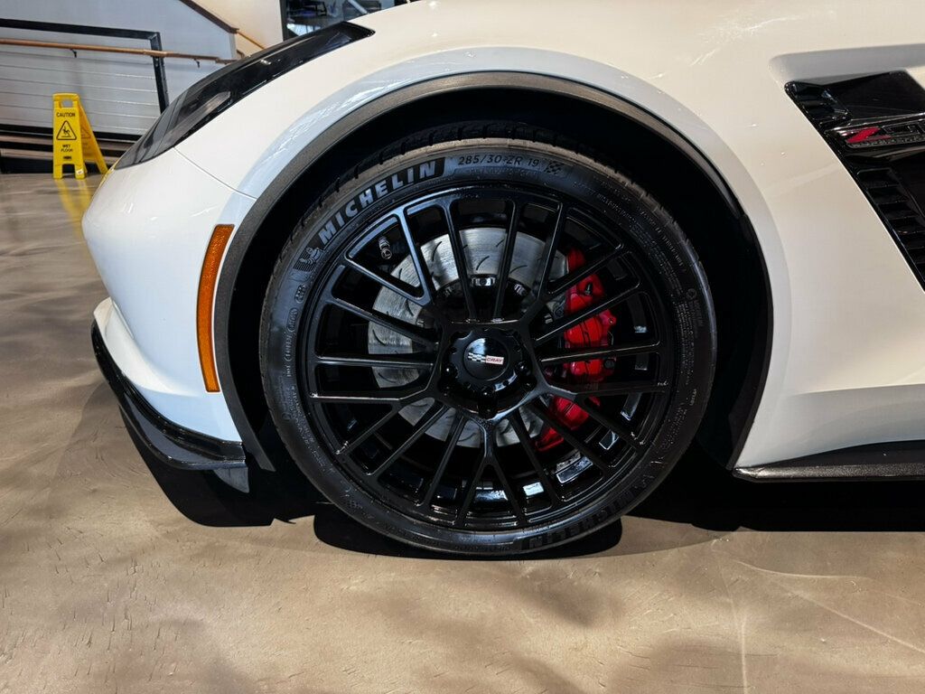 2015 Chevrolet Corvette Z06/3LZ/CarbonGroundEffectsPkg/BlkTop/Bose/HeadsUpDisplay - 23061420 - 27