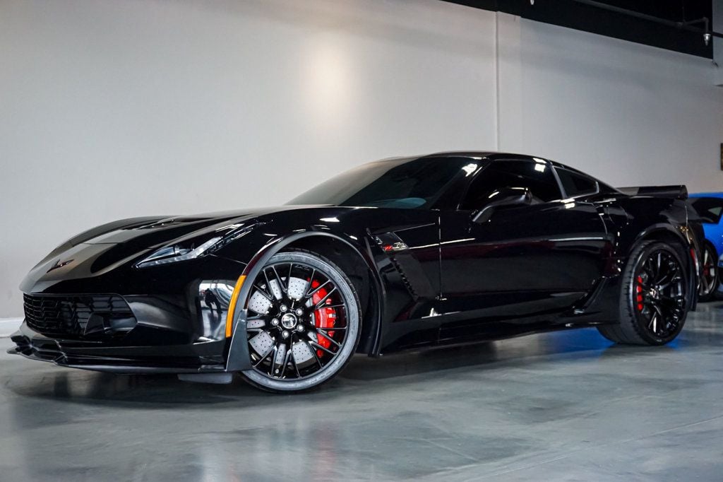 2015 Chevrolet Corvette *Z06 3LZ* *Z07-Package* *7-Speed Manual* *Comp-Seats* - 23020500 - 0