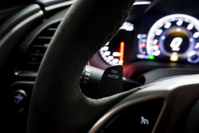 2015 Chevrolet Corvette *Z06 3LZ* *Z07-Package* *7-Speed Manual* *Comp-Seats* - 23020500 - 19