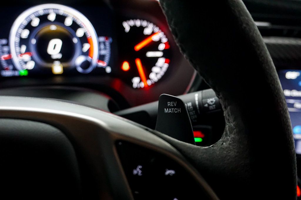 2015 Chevrolet Corvette *Z06 3LZ* *Z07-Package* *7-Speed Manual* *Comp-Seats* - 23020500 - 20