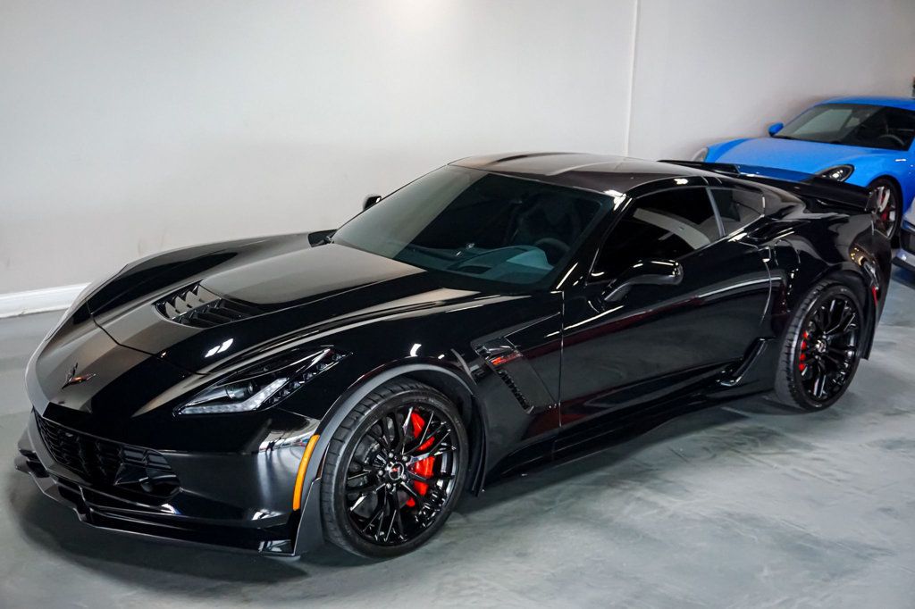 2015 Chevrolet Corvette *Z06 3LZ* *Z07-Package* *7-Speed Manual* *Comp-Seats* - 23020500 - 30