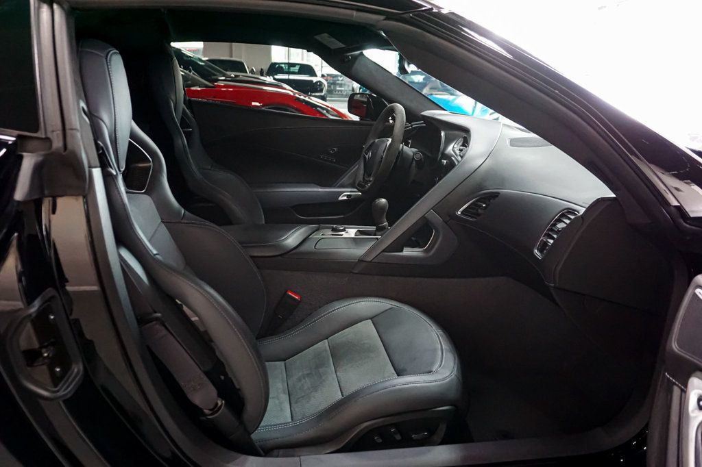 2015 Chevrolet Corvette *Z06 3LZ* *Z07-Package* *7-Speed Manual* *Comp-Seats* - 23020500 - 33