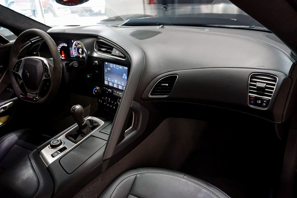 2015 Chevrolet Corvette *Z06 3LZ* *Z07-Package* *7-Speed Manual* *Comp-Seats* - 23020500 - 35