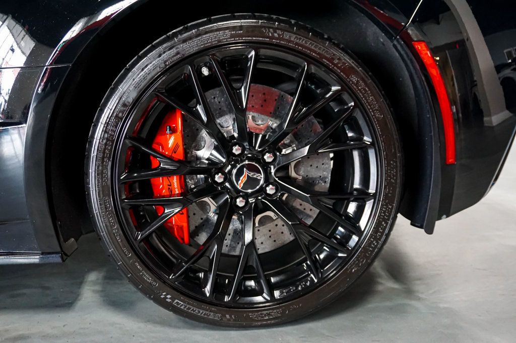 2015 Chevrolet Corvette *Z06 3LZ* *Z07-Package* *7-Speed Manual* *Comp-Seats* - 23020500 - 45