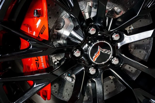 2015 Chevrolet Corvette *Z06 3LZ* *Z07-Package* *7-Speed Manual* *Comp-Seats* - 23020500 - 49