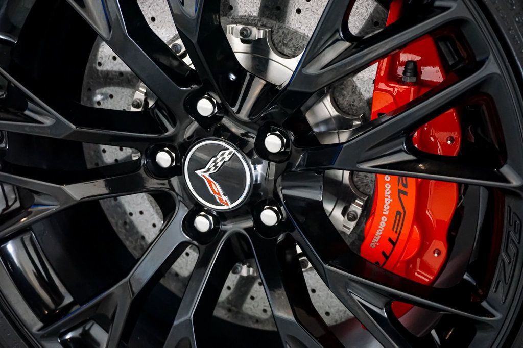 2015 Chevrolet Corvette *Z06 3LZ* *Z07-Package* *7-Speed Manual* *Comp-Seats* - 23020500 - 50