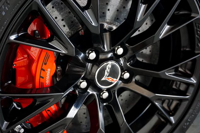 2015 Chevrolet Corvette *Z06 3LZ* *Z07-Package* *7-Speed Manual* *Comp-Seats* - 23020500 - 51