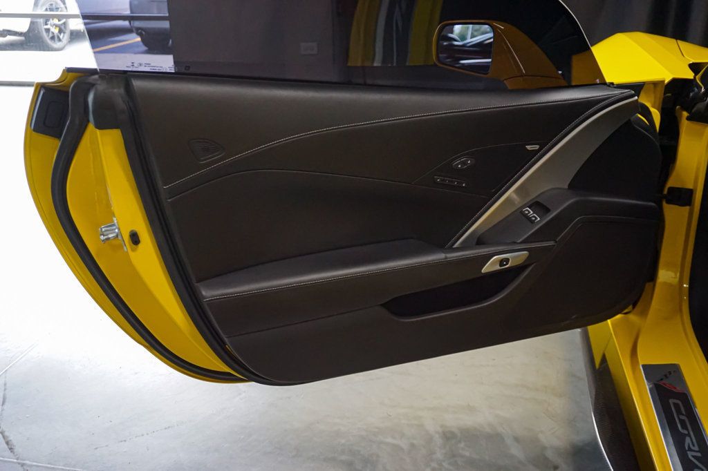 2015 Chevrolet Corvette Stingray 3LZ Z06 photo 16