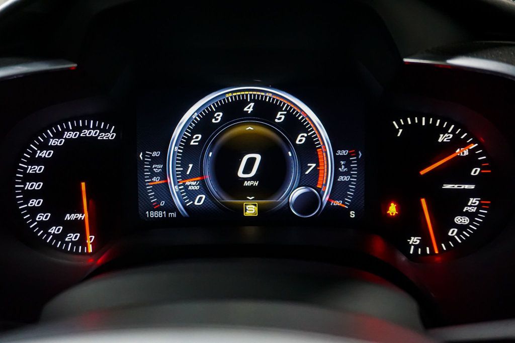 2015 Chevrolet Corvette Stingray 3LZ Z06 photo 29