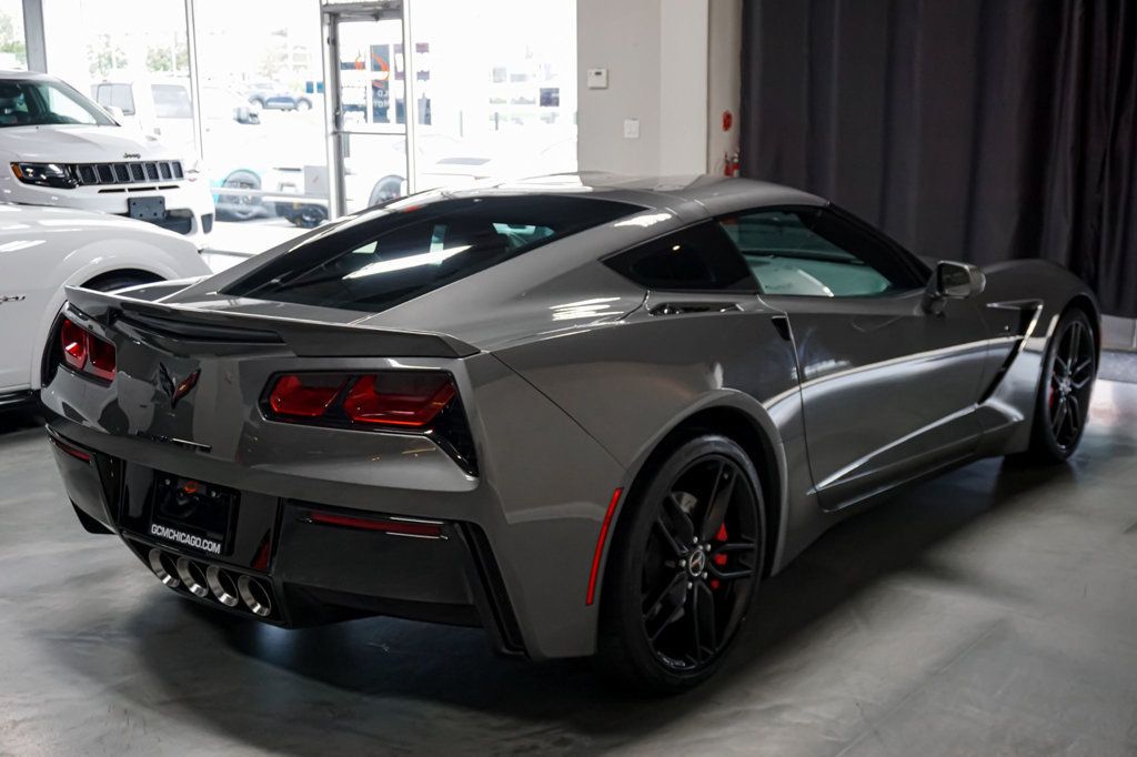 2015 Chevrolet Corvette Z51 Coupe 3LT photo 4