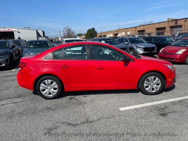 2015 Chevrolet CRUZE 4dr Sedan Automatic LS - 23024844 - 2