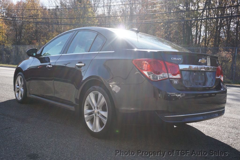 2015 Chevrolet CRUZE 4dr Sedan LTZ LEATHER HEATED SEATS REAR CAMERA SUNROOF LEATHER  - 22672708 - 4