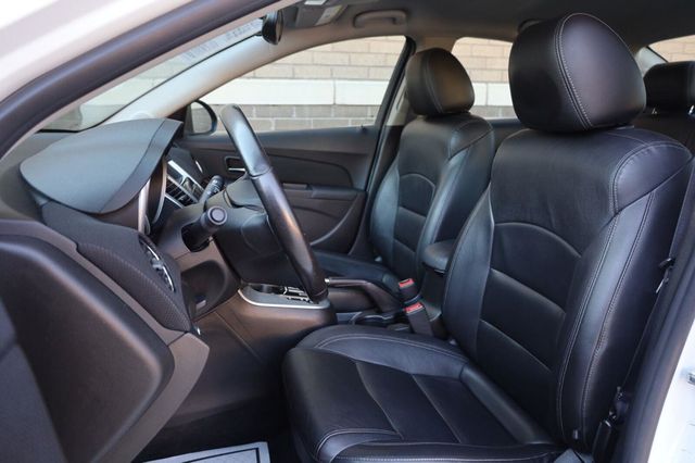 2015 Chevrolet Cruze LT - 23072905 - 17