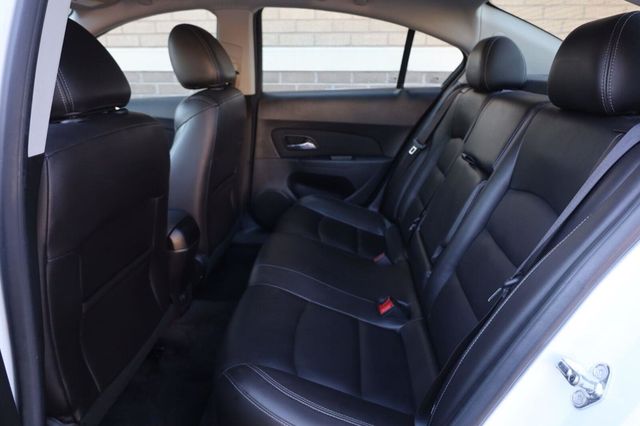 2015 Chevrolet Cruze LT - 23072905 - 19