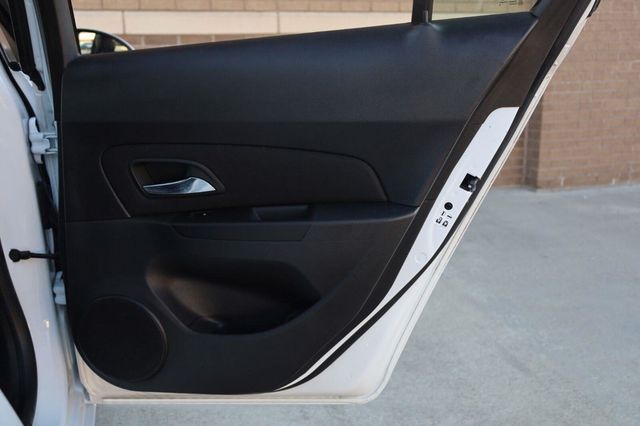 2015 Chevrolet Cruze LT - 23072905 - 21