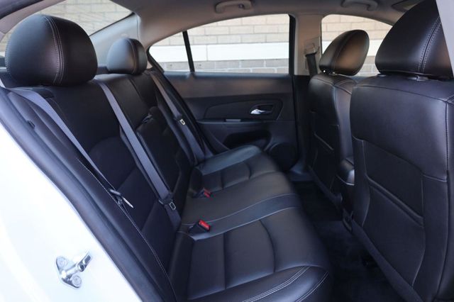 2015 Chevrolet Cruze LT - 23072905 - 22