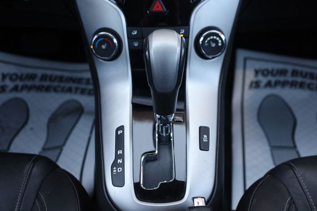 2015 Chevrolet Cruze LT - 23072905 - 38