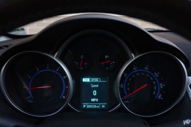 2015 Chevrolet Cruze LT - 23072905 - 41