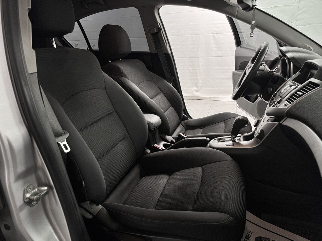 2015 Chevrolet CRUZE LT - 22954562 - 8