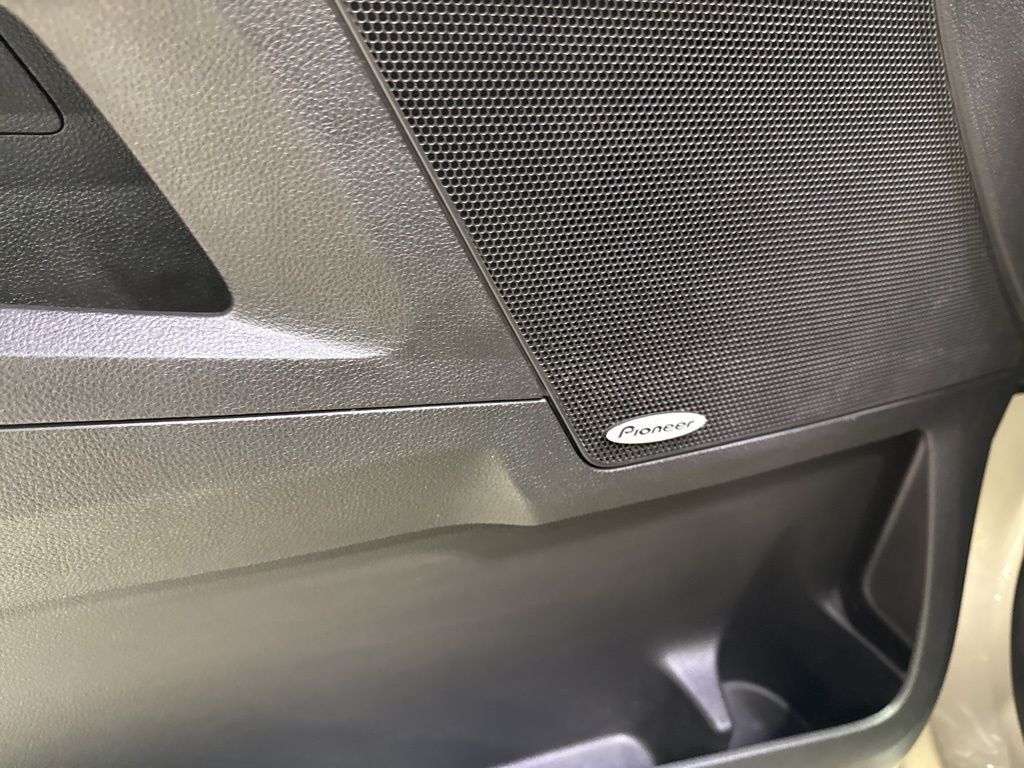 2015 Chevrolet Equinox FWD 4dr LT w/2LT - 22996619 - 27