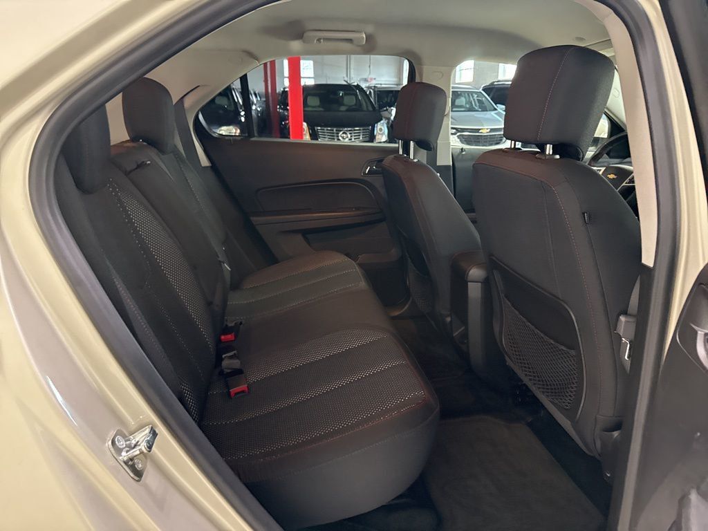 2015 Chevrolet Equinox FWD 4dr LT w/2LT - 22996619 - 35