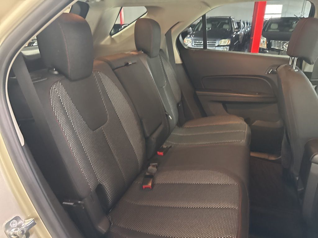 2015 Chevrolet Equinox FWD 4dr LT w/2LT - 22996619 - 37