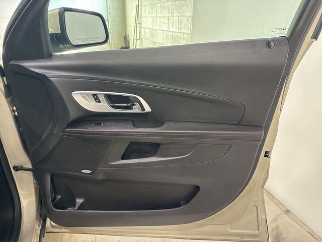 2015 Chevrolet Equinox FWD 4dr LT w/2LT - 22996619 - 43