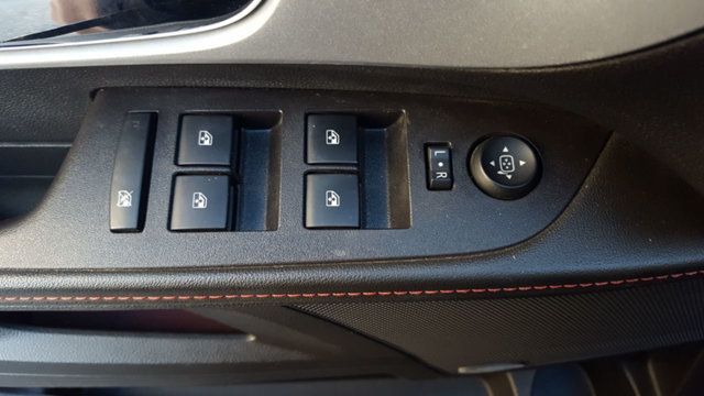 2015 Chevrolet Equinox LT FWD w/Moonroof - 18810960 - 16