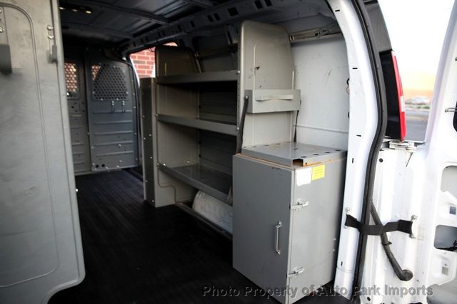 2015 Chevrolet Express Cargo Van RWD 2500 135" - 22827294 - 24