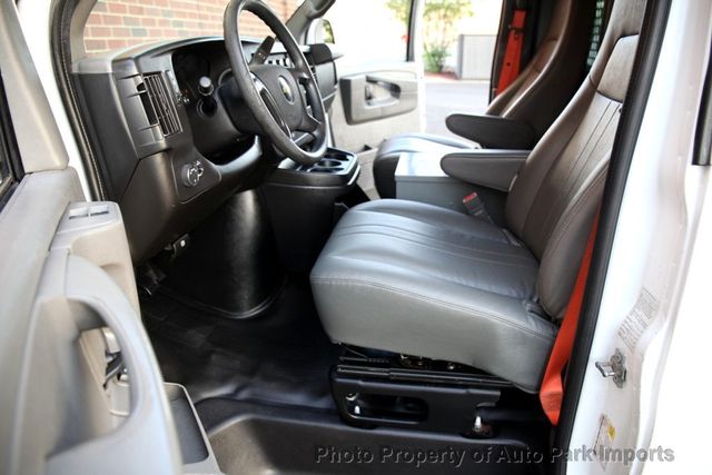 2015 Chevrolet Express Cargo Van RWD 2500 135" - 22827294 - 26