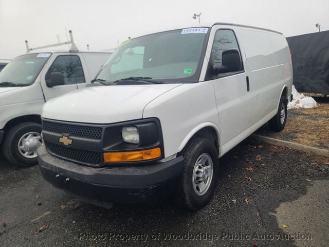 2015 Chevrolet Express Cargo Van RWD 2500 135" - 22775388 - 0