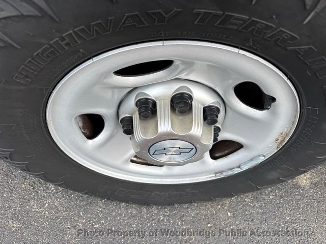 2015 Chevrolet Express Cargo Van RWD 2500 135" - 22944064 - 13