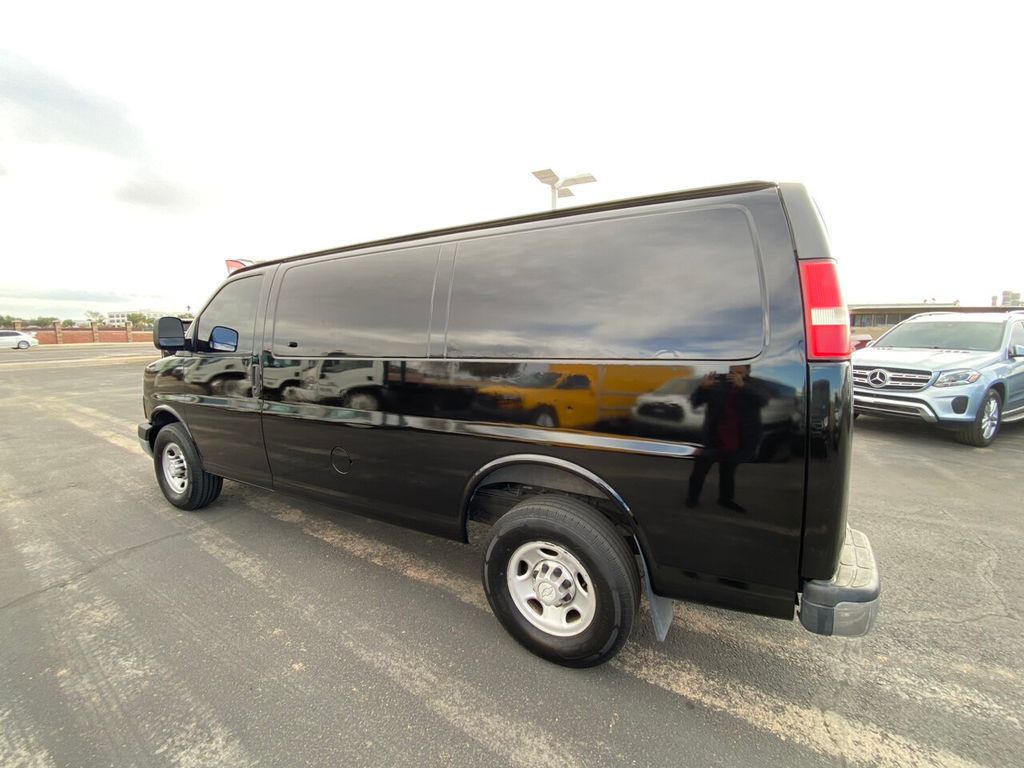 2015 Chevrolet Express Cargo Van RWD 2500 135" - 22271232 - 3