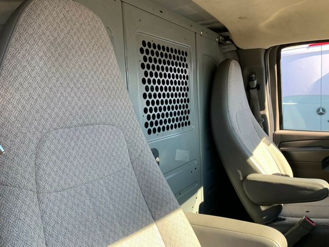 2015 Chevrolet Express Cargo Van RWD 2500 135" - 22971353 - 36