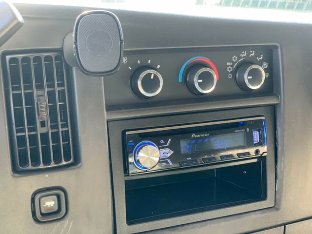 2015 Chevrolet Express Cargo Van RWD 2500 135" - 22971353 - 39