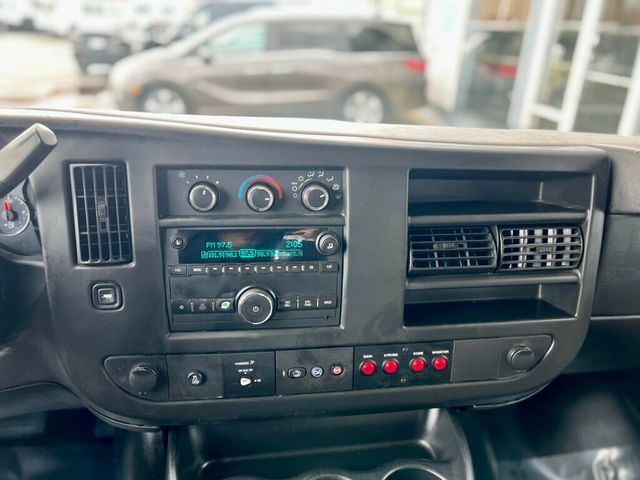 2015 Chevrolet Express Cargo Van RWD 2500 135" - 23007324 - 14