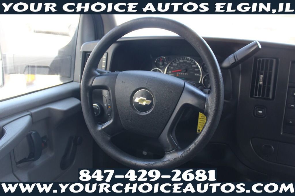 2015 Chevrolet Express Commercial Cutaway 3500 Van 159" - 21457452 - 14
