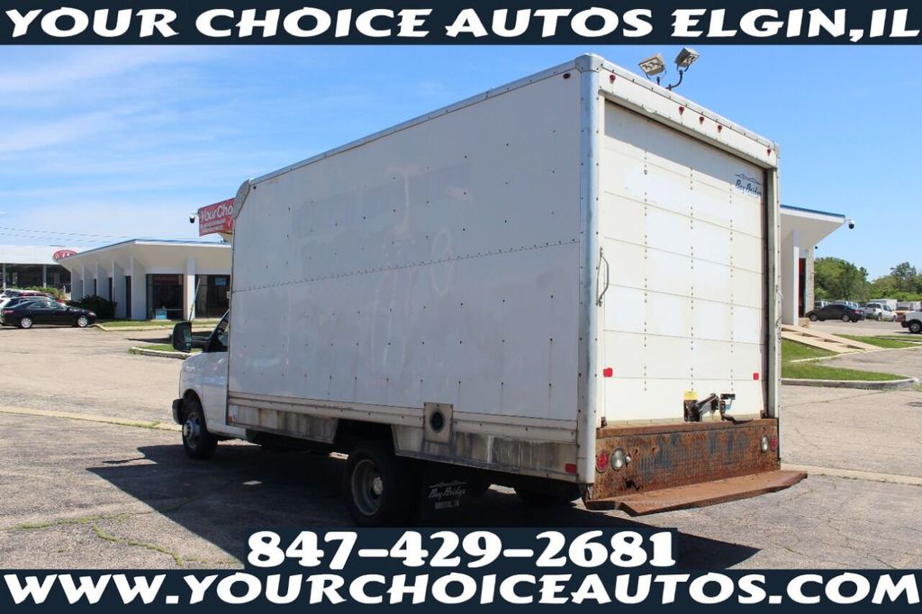 2015 Chevrolet Express Commercial Cutaway 3500 Van 159" - 21457452 - 2
