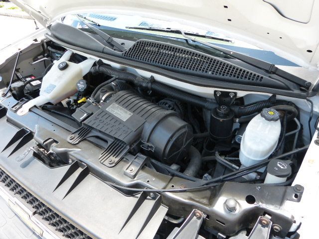 2015 Chevrolet Express Commercial Cutaway 6.0L V8 GAS*3500*139" WB*SRW*"KUV" ENCLOSED SERVICE BODY VAN! - 23040955 - 9