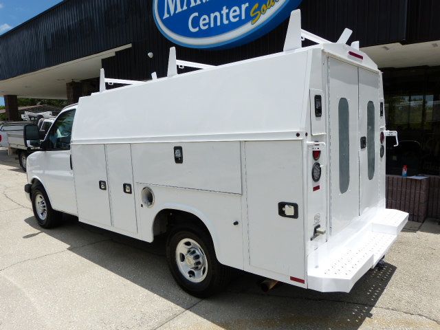 2015 Chevrolet Express Commercial Cutaway 6.0L V8 GAS*3500*139" WB*SRW*"KUV" ENCLOSED SERVICE BODY VAN! - 23040955 - 2
