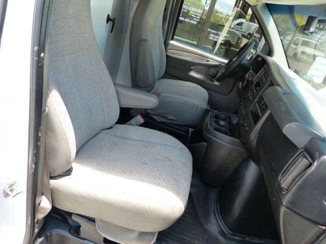 2015 Chevrolet Express Commercial Cutaway 6.0L V8 GAS*3500*139" WB*SRW*"KUV" ENCLOSED SERVICE BODY VAN! - 23040955 - 31