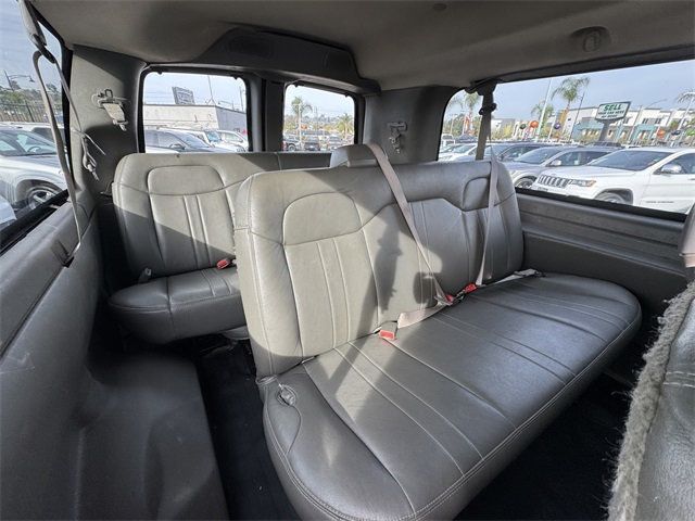 2015 Chevrolet Express Passenger RWD 3500 155" LS w/1LS - 22703438 - 17