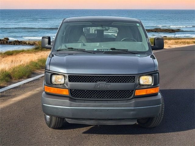 2015 Chevrolet Express Passenger RWD 3500 155" LS w/1LS - 22703438 - 3