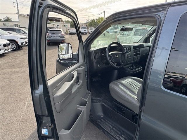 2015 Chevrolet Express Passenger RWD 3500 155" LS w/1LS - 22703438 - 42