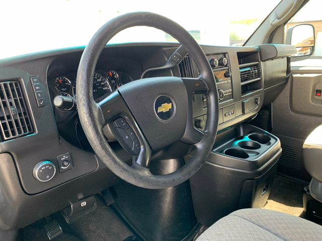 2015 Chevrolet Express Passenger RWD 3500 155" LT w/1LT 6.0L V8 12-Passenger - 23052763 - 20