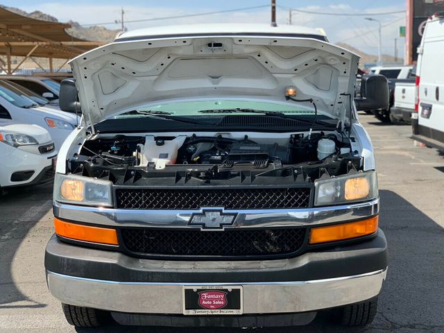2015 Chevrolet Express Passenger RWD 3500 155" LT w/1LT 6.0L V8 12-Passenger - 23052763 - 39